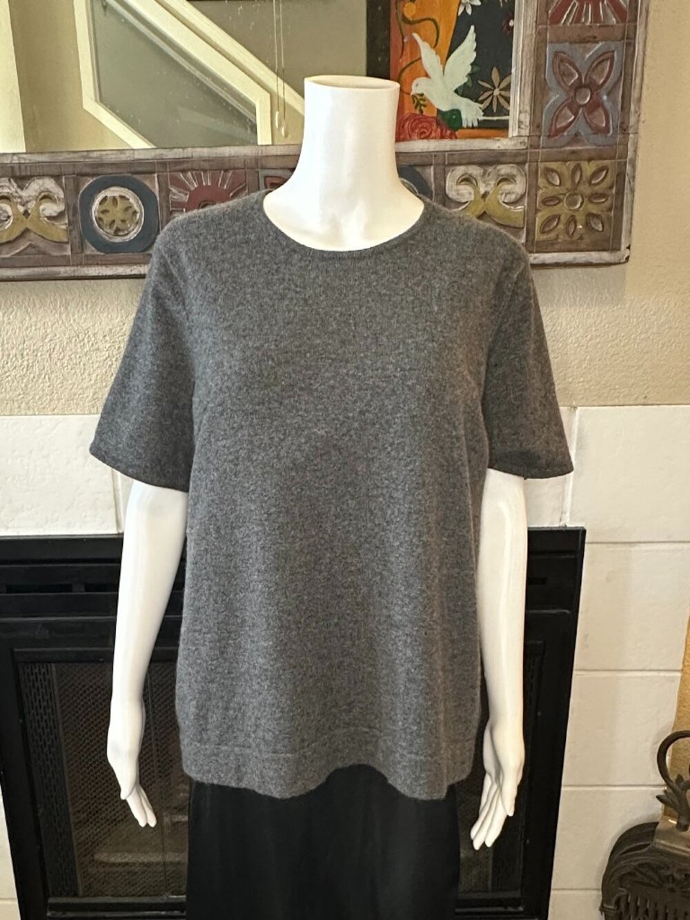 Jones New York 100% Cashmere Sweater 2X Gray Short Sleeve armpit to armpit 22.5"